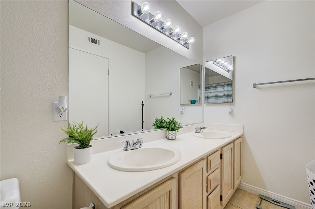 3425 East Russell Road, Unit 220 Las Vegas, NV 89120 - Photo 15 of 24