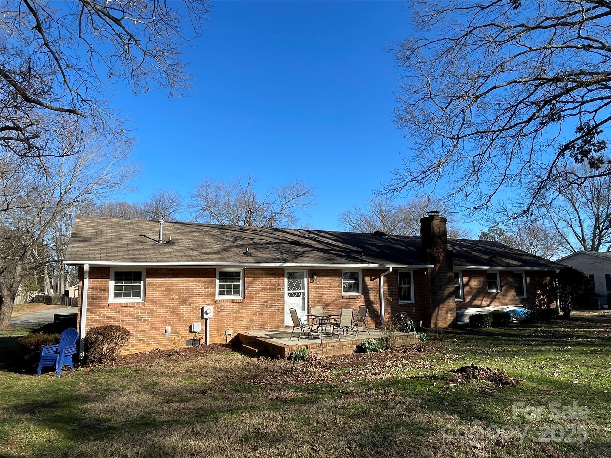 102 General Bragg Street Stanley, NC 28164 - Photo 6 of 31 a front view of a house with a yard