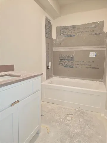 $609,950 | 4550 North 145th Terrace, Basehor, KS 66007