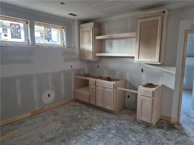 $609,950 | 4550 North 145th Terrace, Basehor, KS 66007