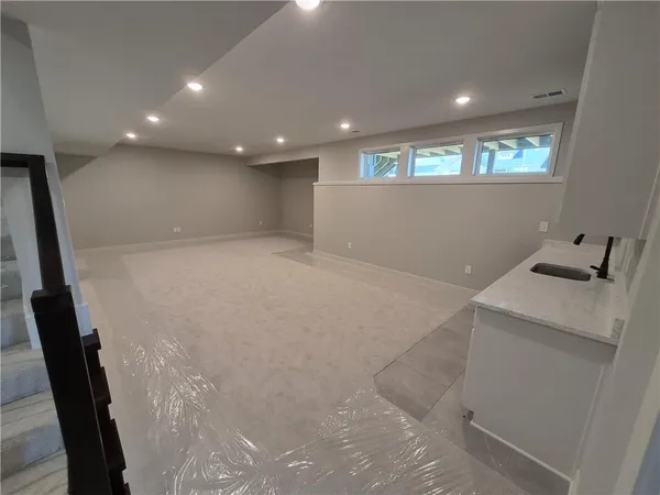 $609,950 | 4550 North 145th Terrace, Basehor, KS 66007