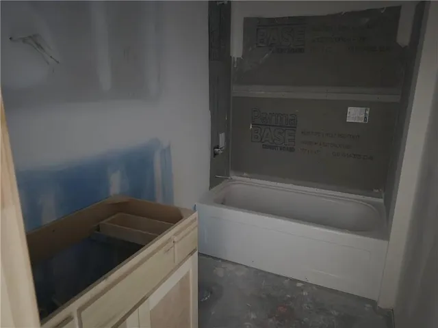 $609,950 | 4550 North 145th Terrace, Basehor, KS 66007