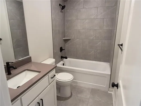 $609,950 | 4550 North 145th Terrace, Basehor, KS 66007
