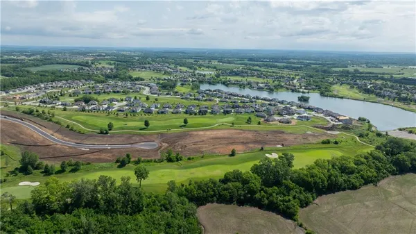$609,950 | 4550 North 145th Terrace, Basehor, KS 66007