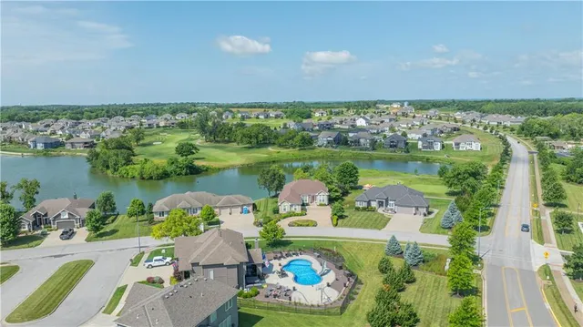 $609,950 | 4550 North 145th Terrace, Basehor, KS 66007