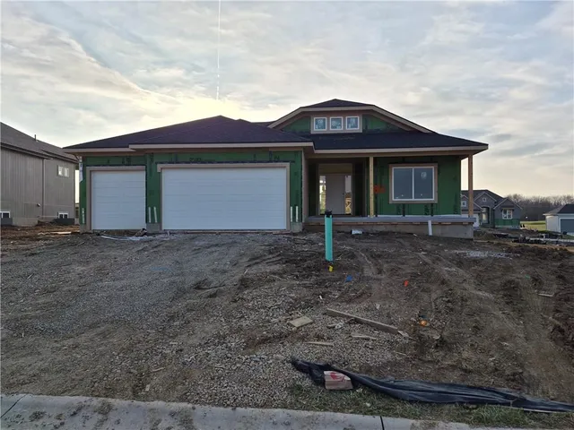 $609,950 | 4550 North 145th Terrace, Basehor, KS 66007