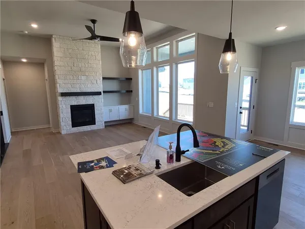 $609,950 | 4550 North 145th Terrace, Basehor, KS 66007