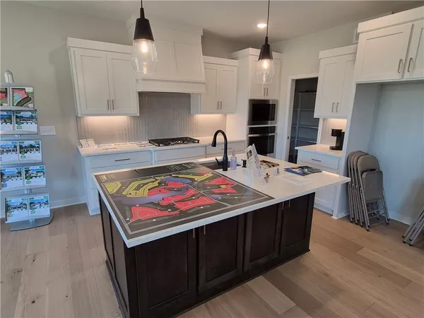 $609,950 | 4550 North 145th Terrace, Basehor, KS 66007