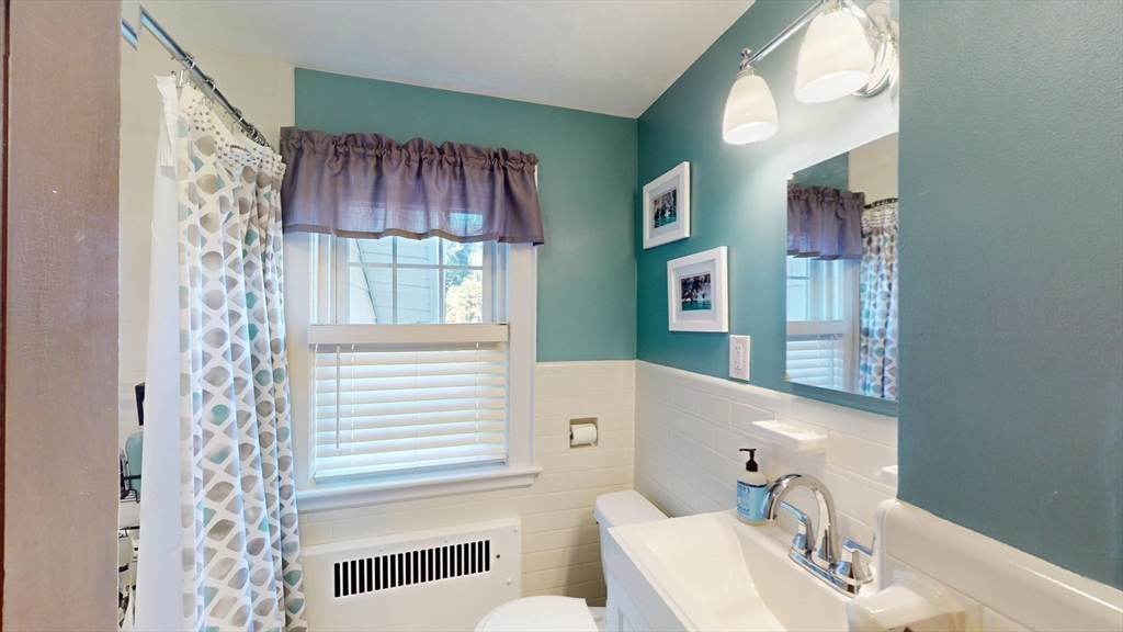 37 Hobomack Road Quincy, MA 02169 - Photo 23 of 41 Gallery Image 23