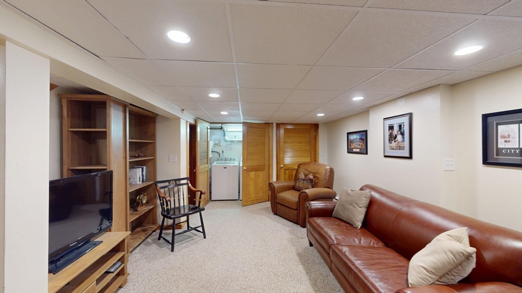 37 Hobomack Road Quincy, MA 02169 - Photo 33 of 41 Gallery Image 33