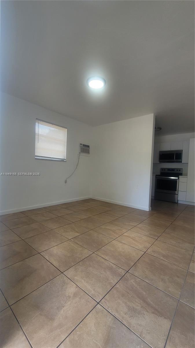 567 Northwest 90th Street, Unit 3 Miami, FL 33150 - Photo 6 of 16