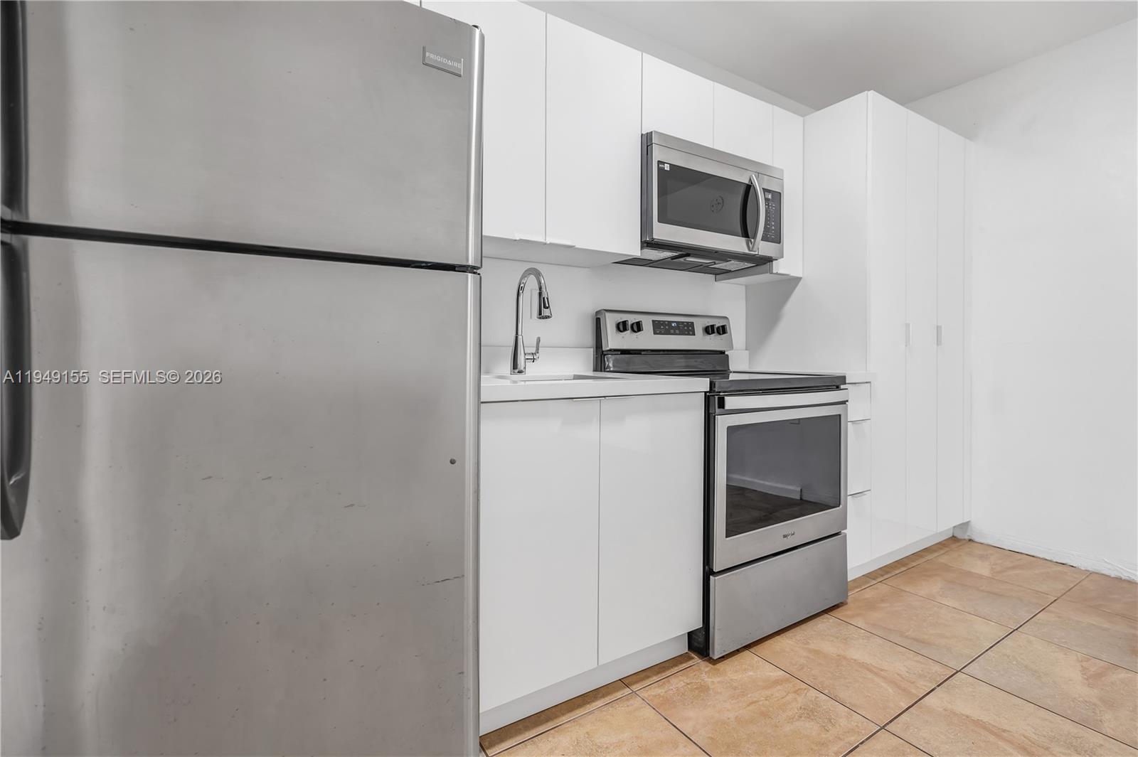 567 Northwest 90th Street, Unit 3 Miami, FL 33150 - Photo 7 of 25