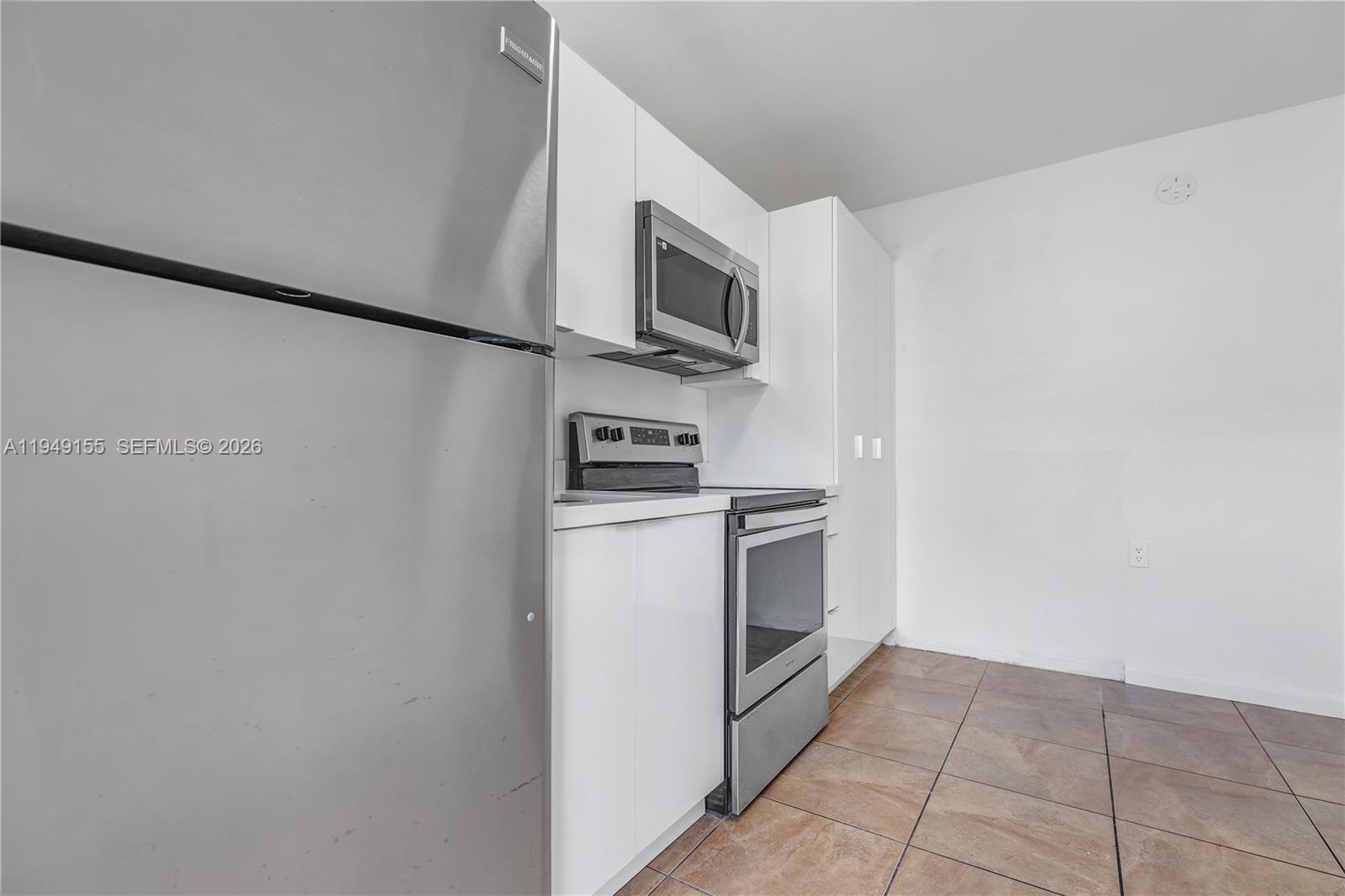 567 Northwest 90th Street, Unit 3 Miami, FL 33150 - Photo 8 of 25