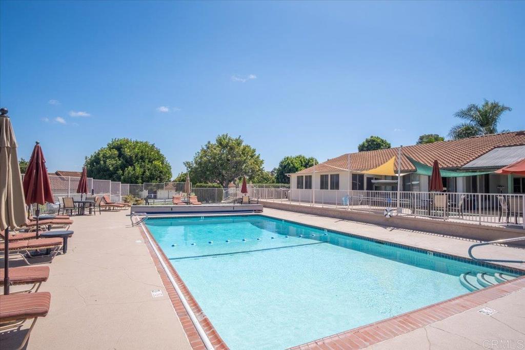 1716 Kellington Place Encinitas, CA 92024 - Photo 25 of 38