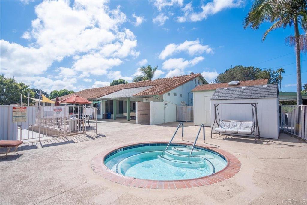 1716 Kellington Place Encinitas, CA 92024 - Photo 27 of 38