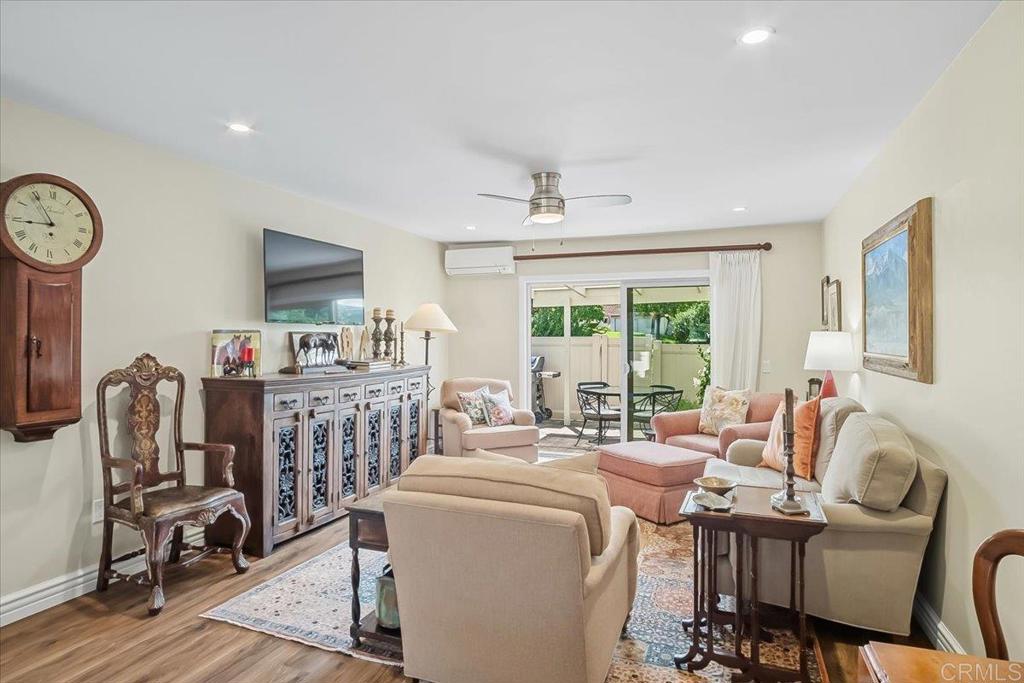 1716 Kellington Place Encinitas, CA 92024 - Photo 3 of 38