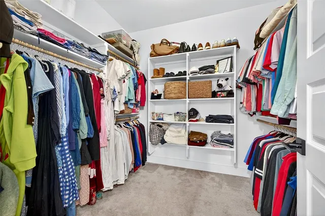 $735,000 | 402 Kiowa Drive West, Gainesville, TX 76240