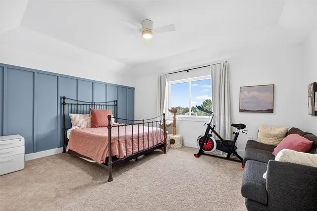 $735,000 | 402 Kiowa Drive West, Gainesville, TX 76240