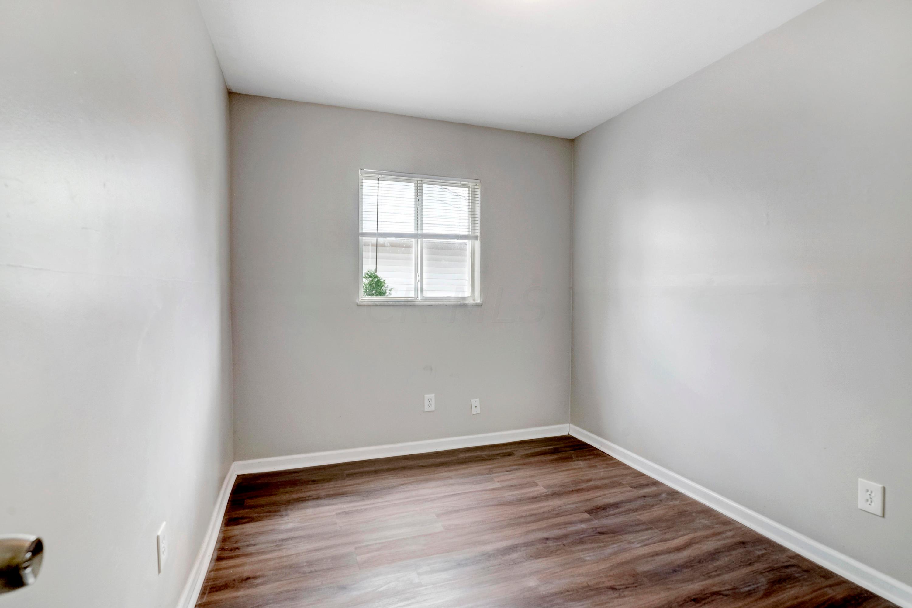 1162 Striebel Road Columbus, OH 43227 - Photo 16 of 23 Gallery Image 16