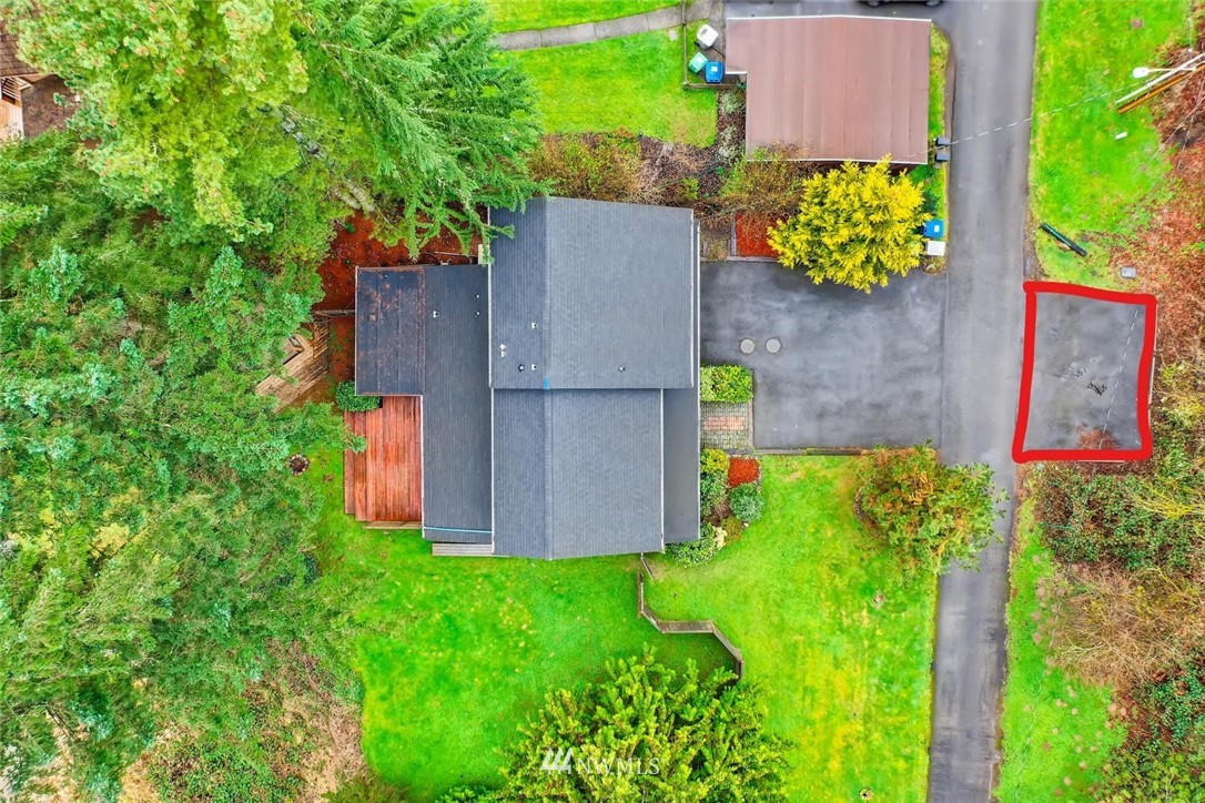 3427 Southeast 7th Street Renton, WA 98058 - Photo 9 of 32 an aerial view of a house
