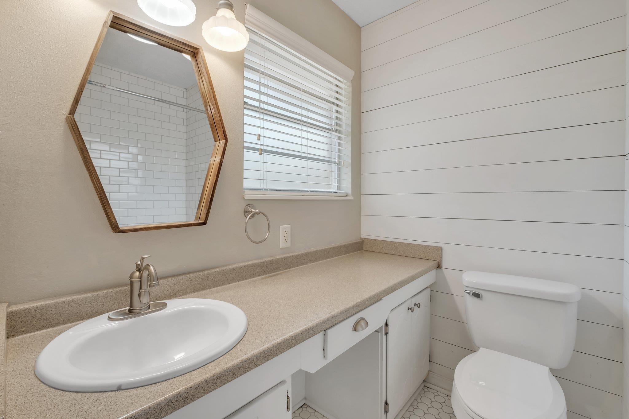 2040 Page Road Tallahassee, FL 32305 - Photo 1 of 28