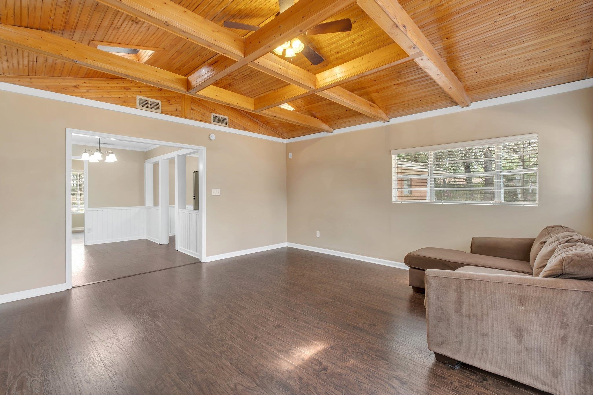 2040 Page Road Tallahassee, FL 32305 - Photo 5 of 28