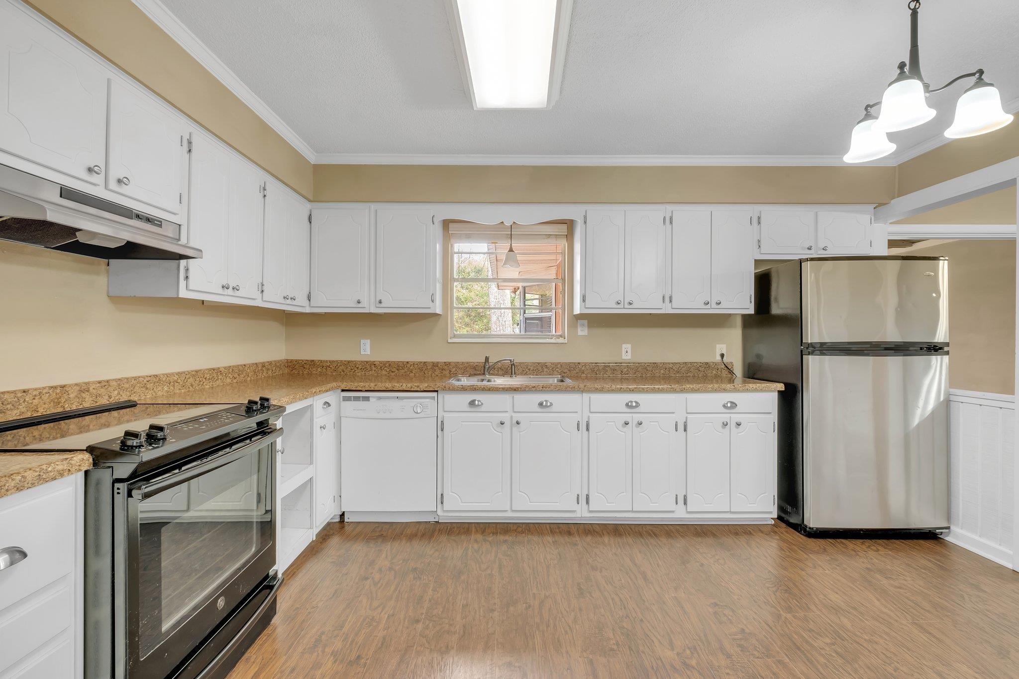 2040 Page Road Tallahassee, FL 32305 - Photo 10 of 28