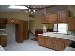 8013 Rinnie Seitz Road Nashville, IN 47448 - Photo 2 of 6