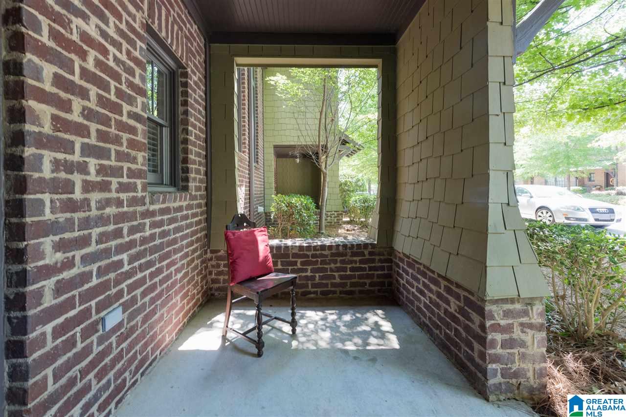 1539 Inverness Cove Lane Hoover, AL 35242 - Photo 3 of 35