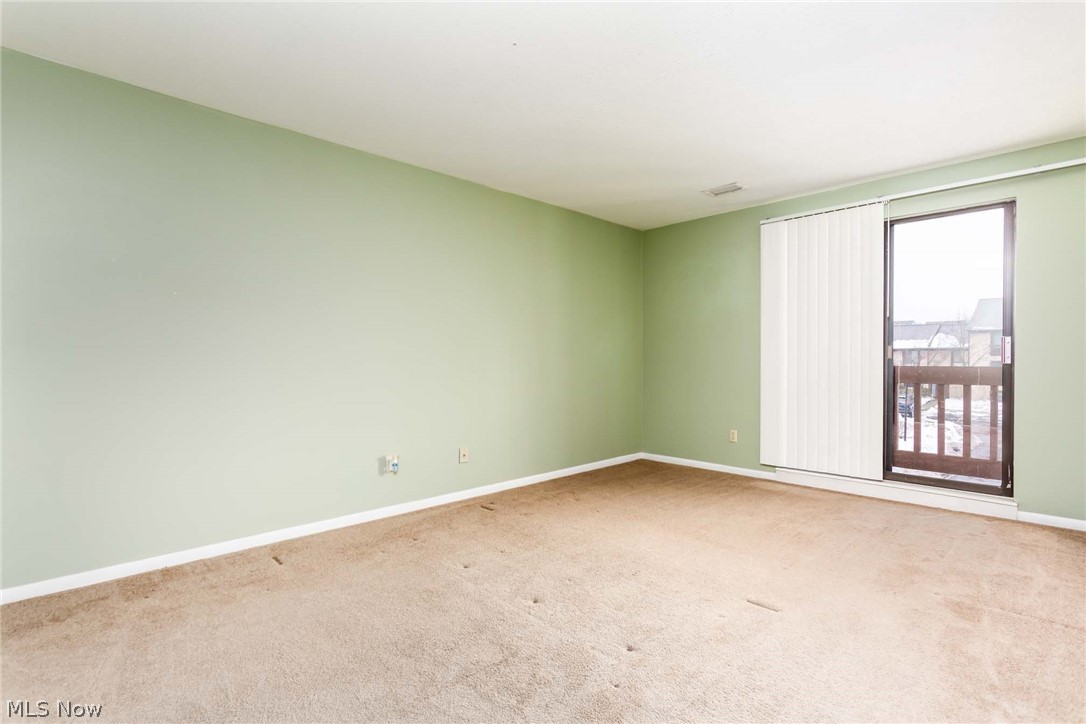 1105 Canyon View Road, Unit 206 Northfield, OH 44067 - Photo 16 of 25 Gallery Image 16