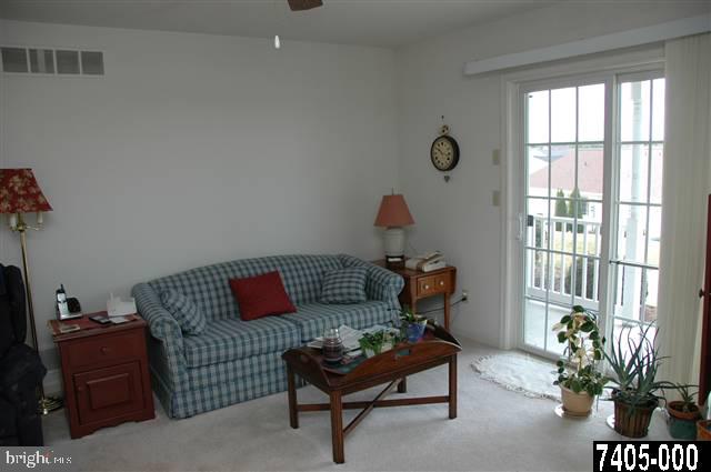 3123 Lakefield Road York, PA 17402 - Photo 5 of 10 Gallery Image 5