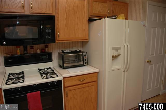 3123 Lakefield Road York, PA 17402 - Photo 7 of 10 Gallery Image 7