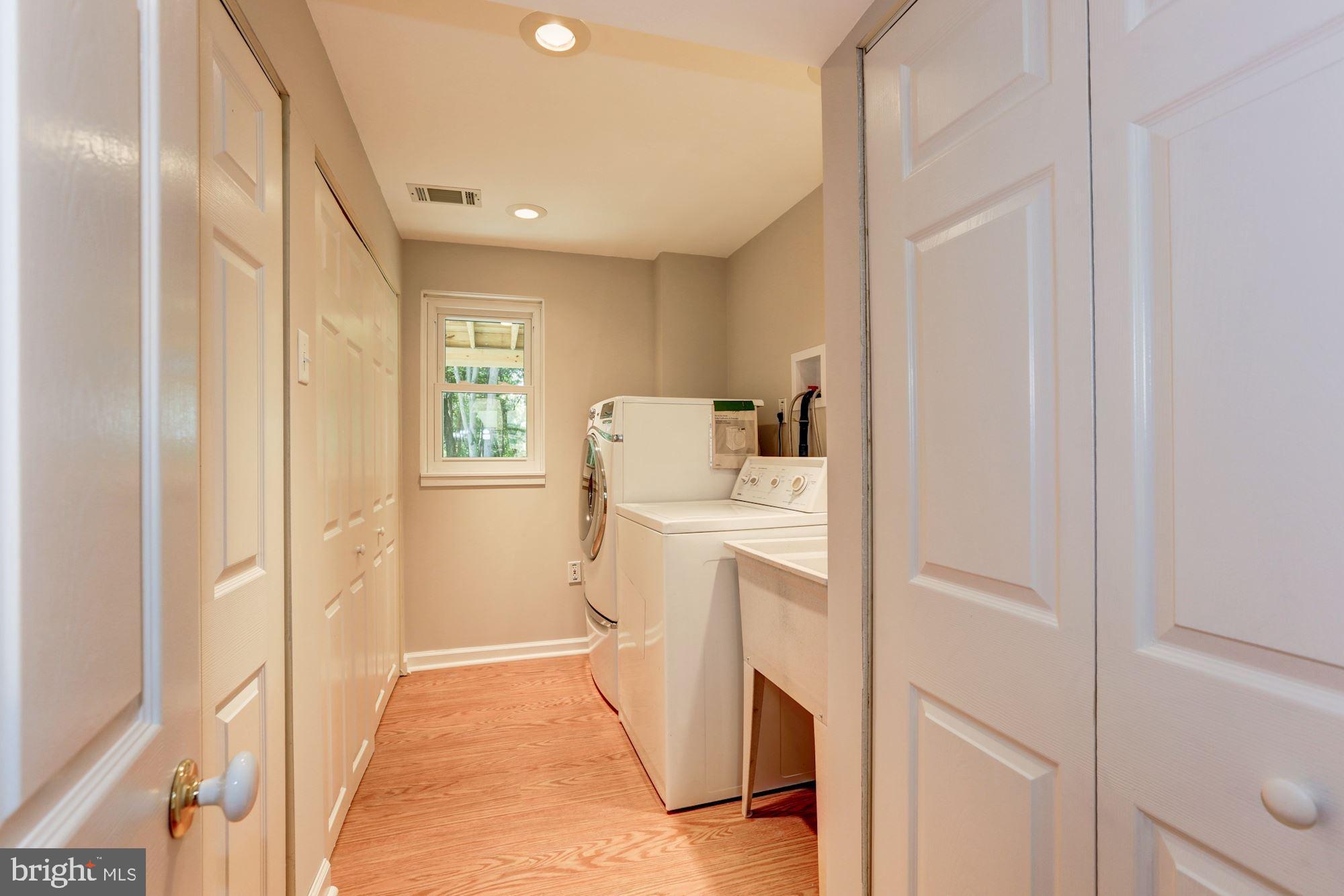 1712 Lauterbach Road Finksburg, MD 21048 - Photo 31 of 44 Laundry room
