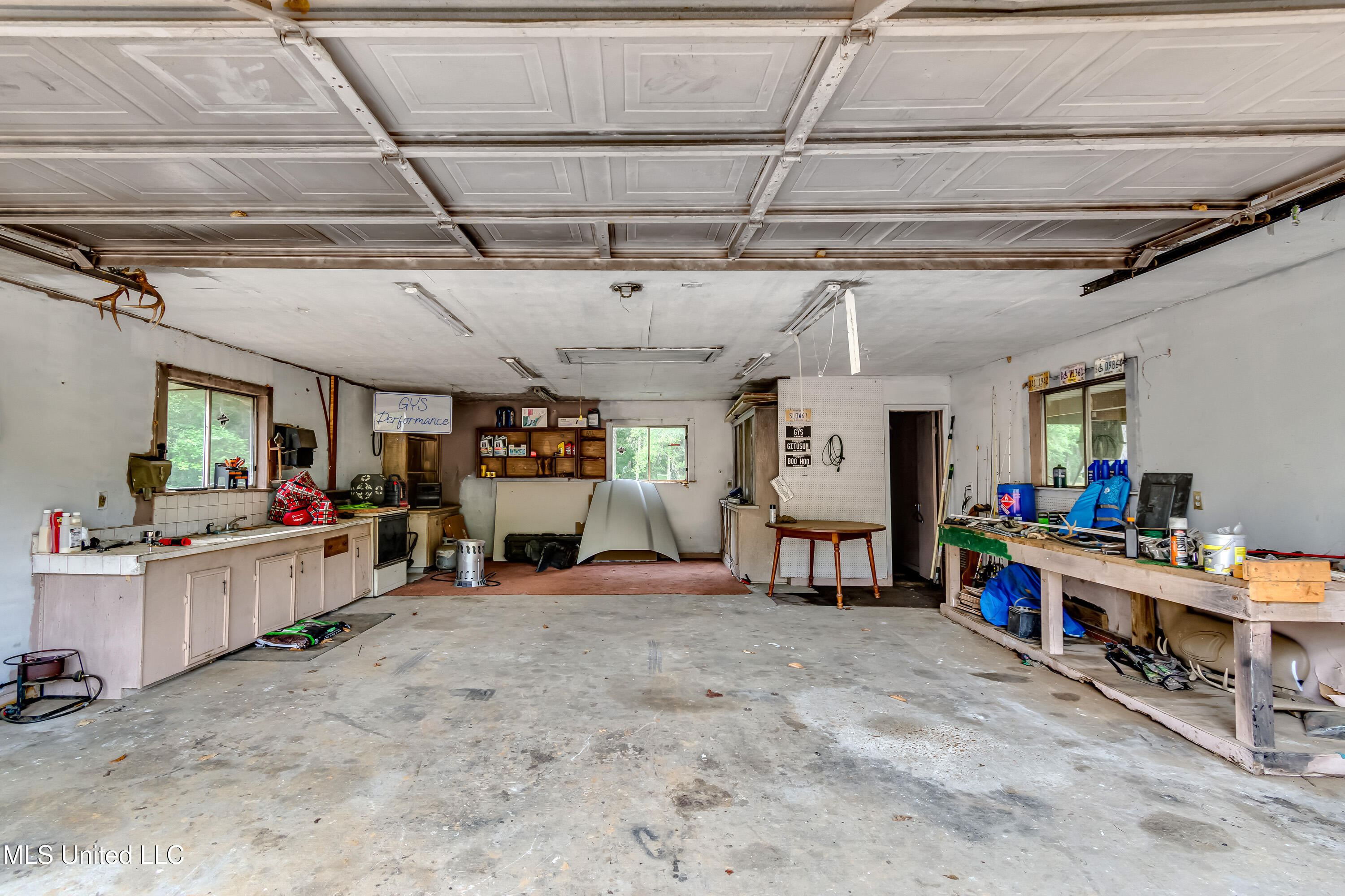 1597 Old Lake Road Brandon, MS 39042 - Photo 14 of 50 1597 Old Lake Rd-8