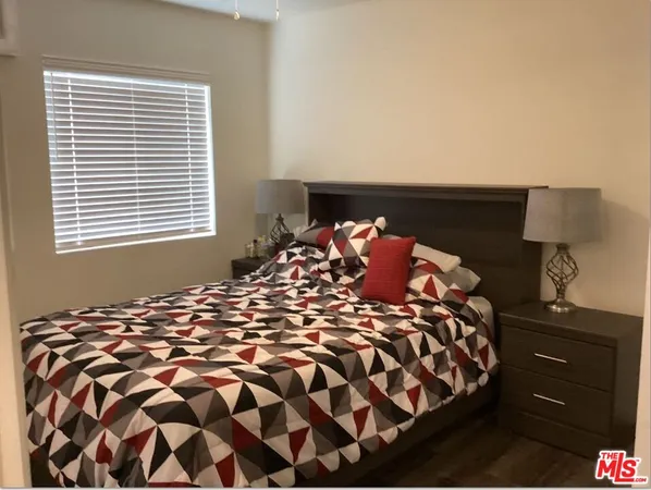$629,777 | 1518 East Ave J 12, Lancaster, CA 93535