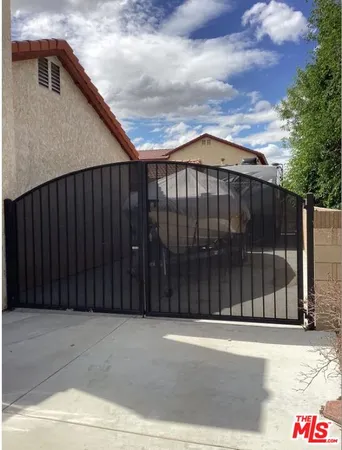 $629,777 | 1518 East Ave J 12, Lancaster, CA 93535