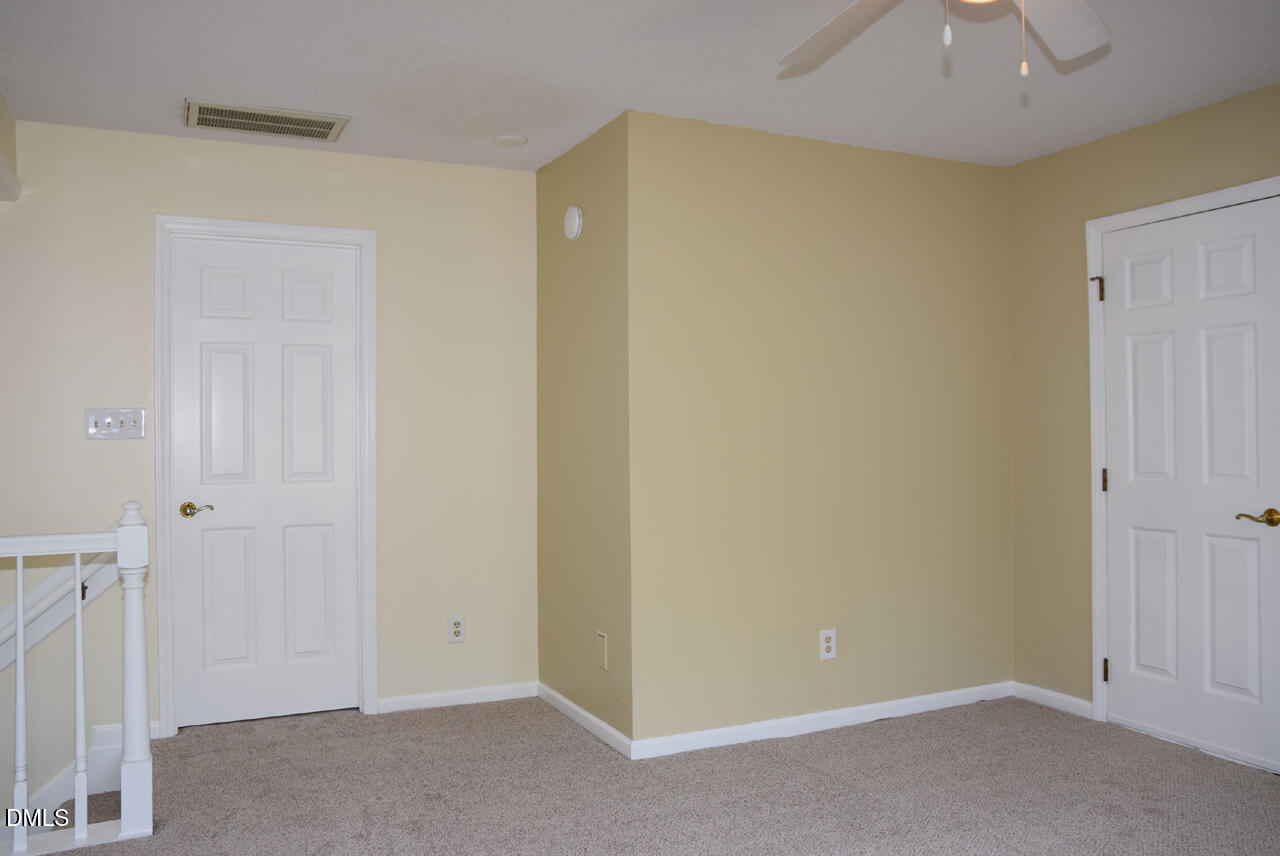 1015 Oak Lake Court Raleigh, NC 27606 - Photo 16 of 37 Loft 5