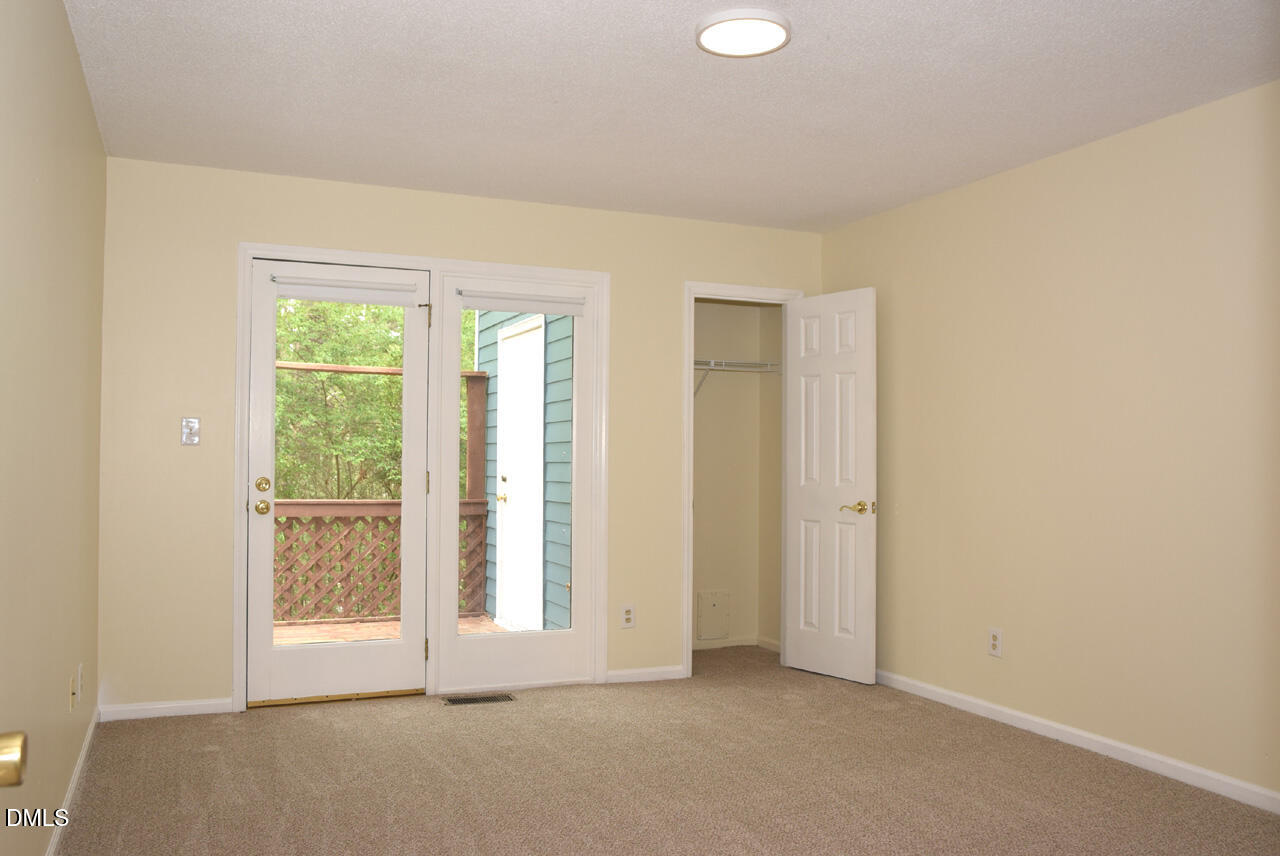 1015 Oak Lake Court Raleigh, NC 27606 - Photo 24 of 37 2nd Bedroom