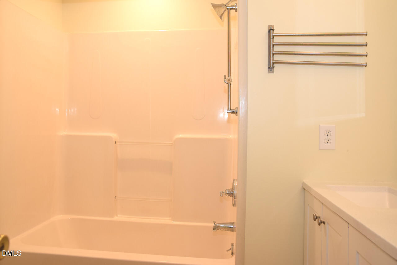 1015 Oak Lake Court Raleigh, NC 27606 - Photo 28 of 37 Hall Bath 2