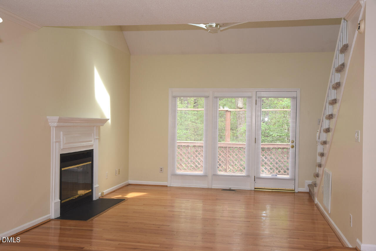 1015 Oak Lake Court Raleigh, NC 27606 - Photo 3 of 37 Living Area
