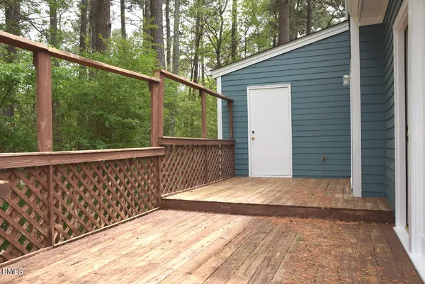 $1,895 | 1015 Oak Lake Court, Raleigh, NC 27606