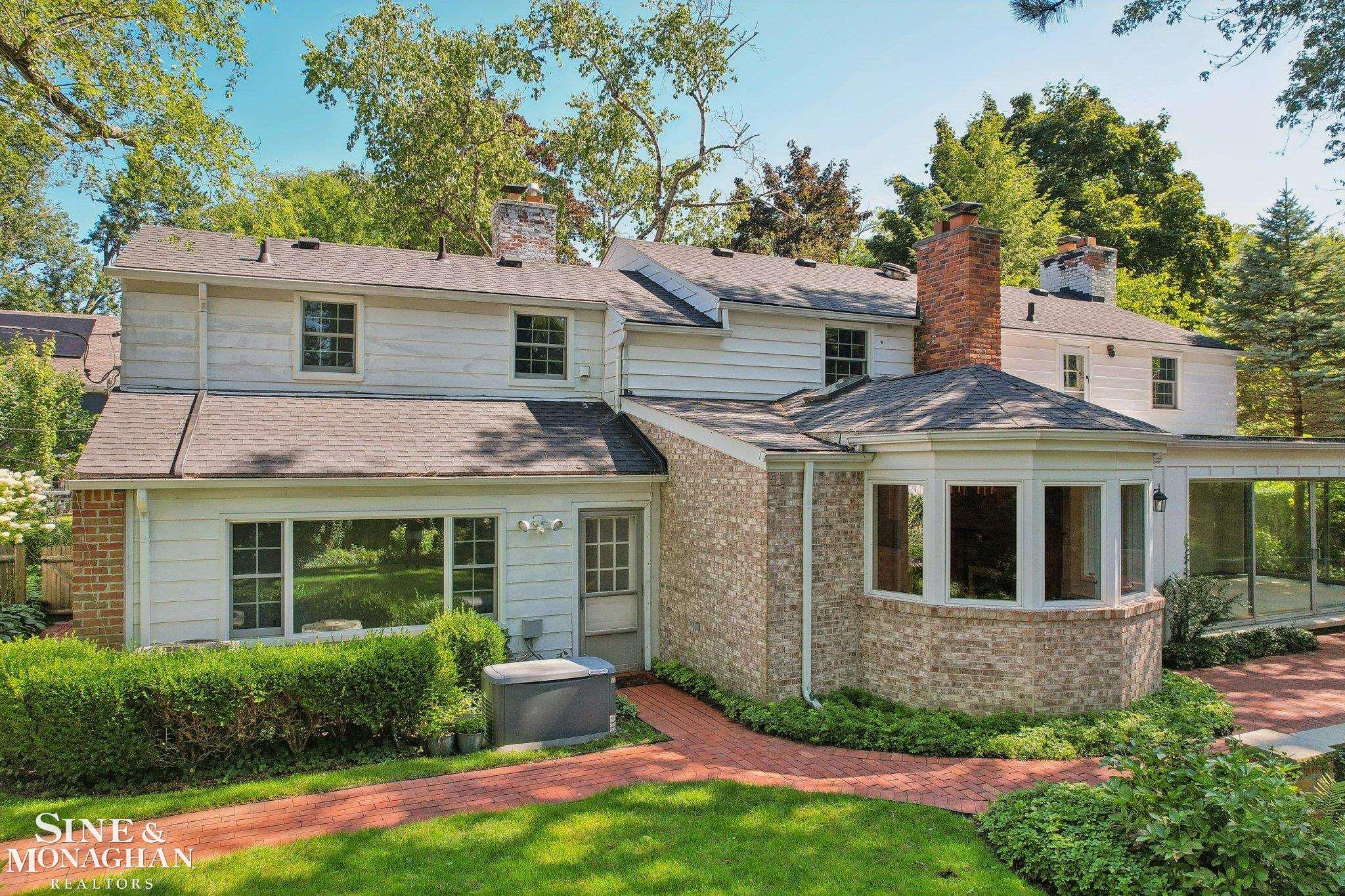 61 Muskoka Road Grosse Pointe Farms, MI 48236 - Photo 36 of 45