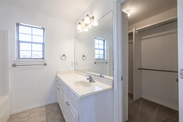 $175,000 | 9702 Vernon Avenue, Lubbock, TX 79423