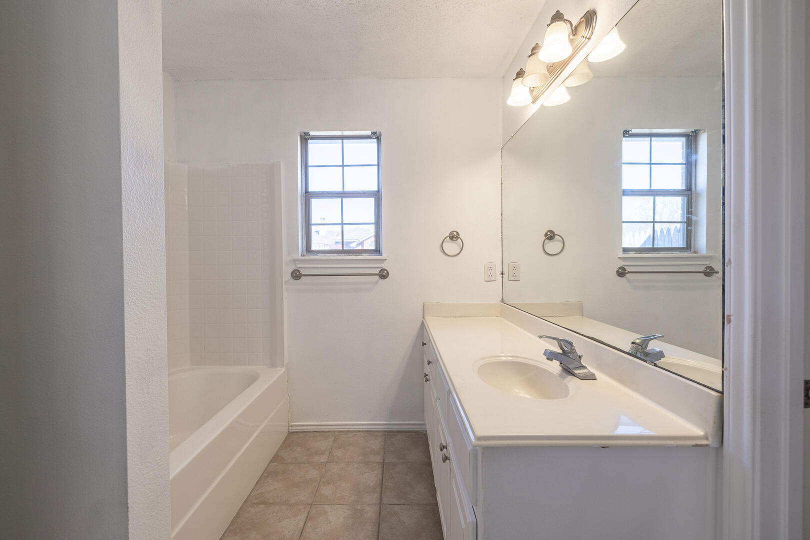 9702 Vernon Avenue Lubbock, TX 79423 - Photo 23 of 43 1-23