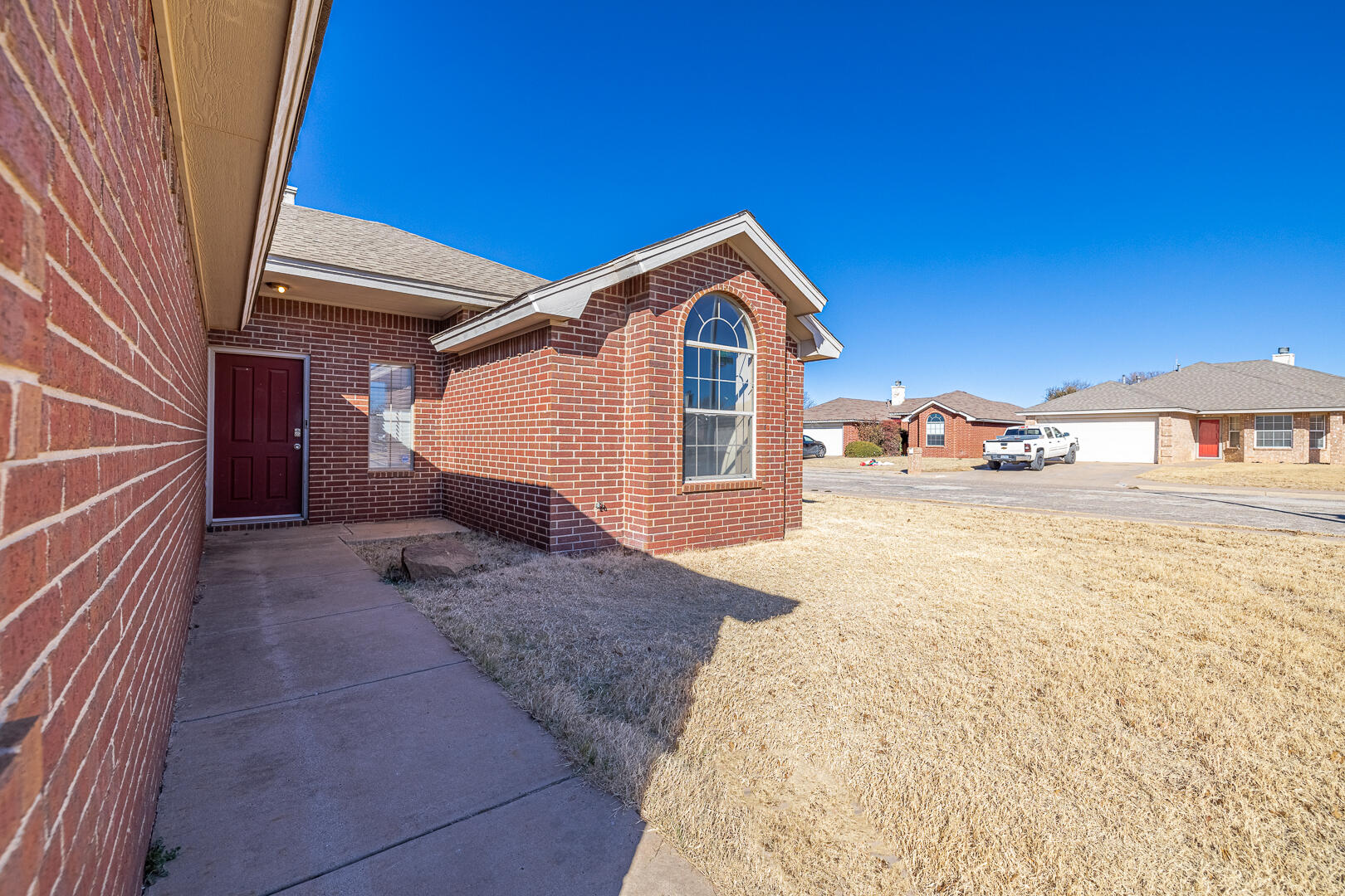 9702 Vernon Avenue Lubbock, TX 79423 - Photo 5 of 43 1-5