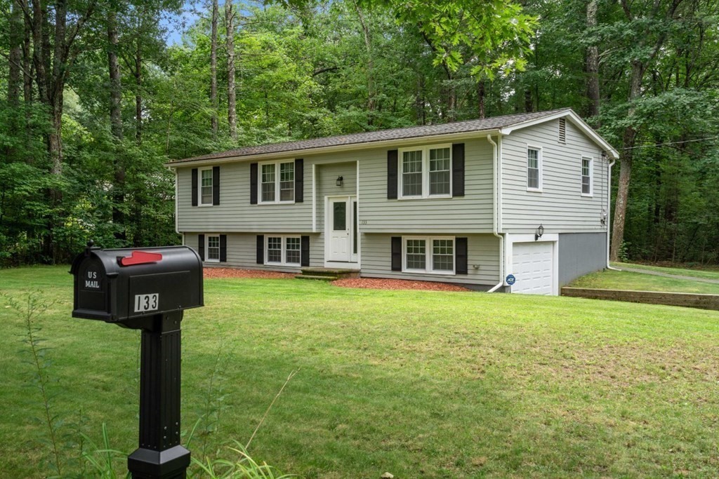 133 Gratuity Road Groton, MA 01450 - Photo 3 of 26 Gallery Image 3
