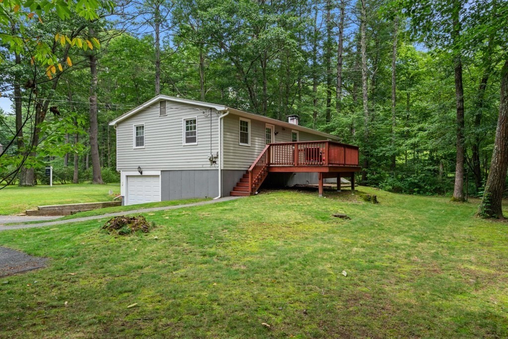 133 Gratuity Road Groton, MA 01450 - Photo 4 of 26 Gallery Image 4