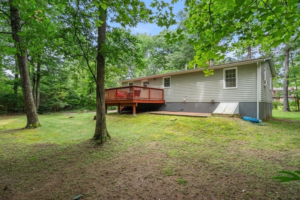 133 Gratuity Road Groton, MA 01450 - Photo 5 of 26 Gallery Image 5