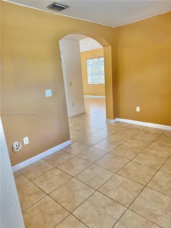 $2,600 | 9269 Southwest 227th Street, Unit 8, Cutler Bay, FL 33190
