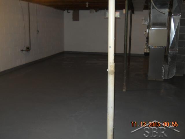 4957 Locust Road Saginaw, MI 48604 - Photo 7 of 8 31266888-6.JPG